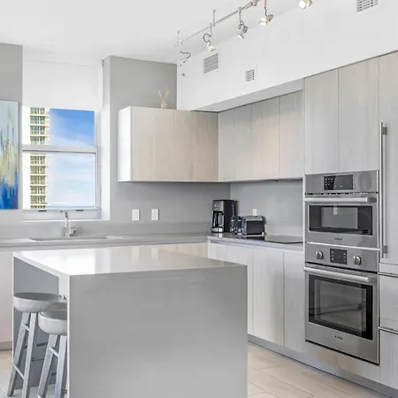Hyde Beach House: Oceanfront 2BR with Direct Views Hollywood Exterior photo