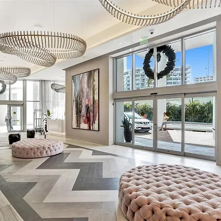 Hyde Beach House: Oceanfront 2BR with Direct Views Hollywood Exterior photo