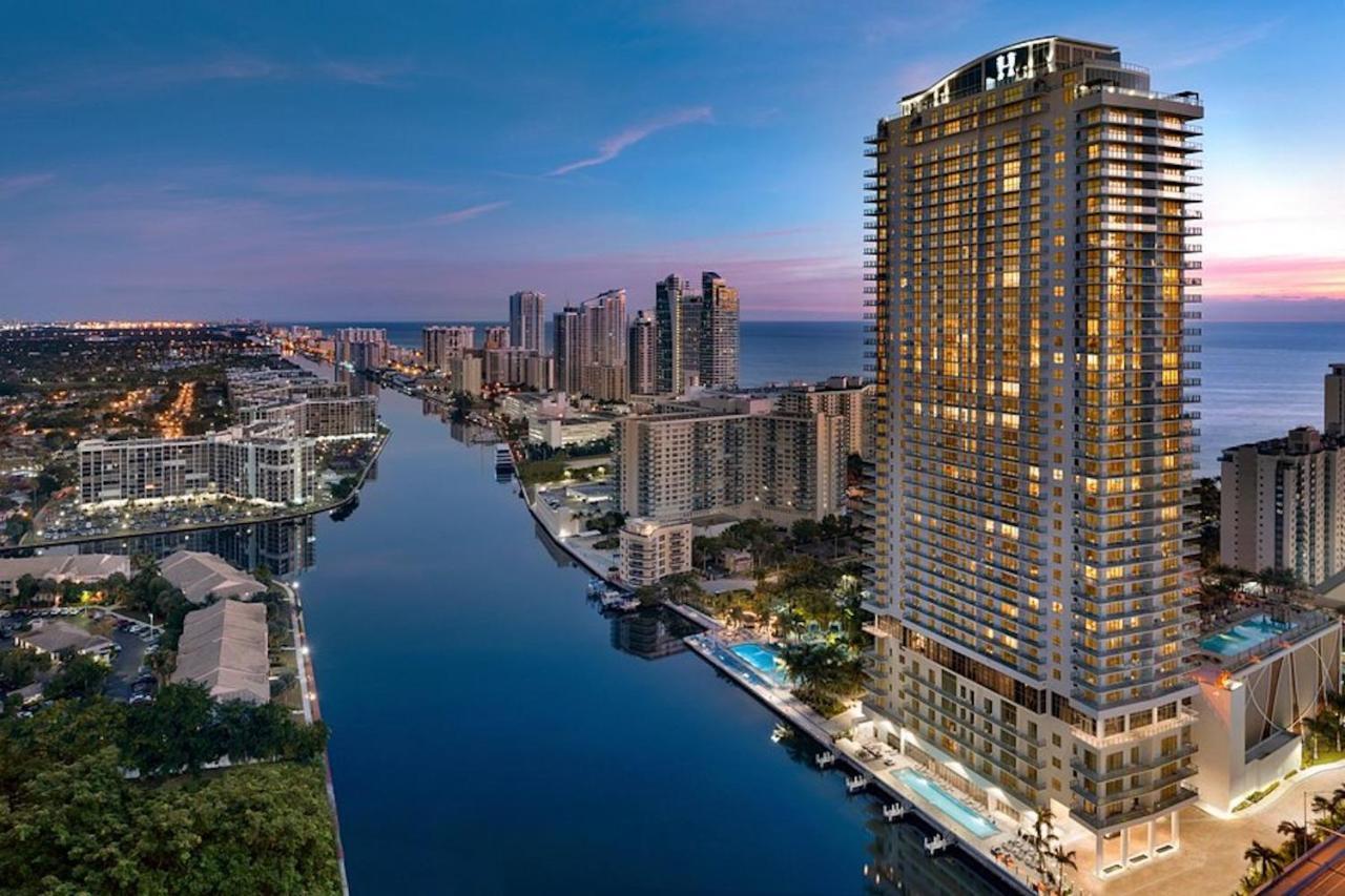 Apartment Hyde House: Oceanfront 2br With Direct Views