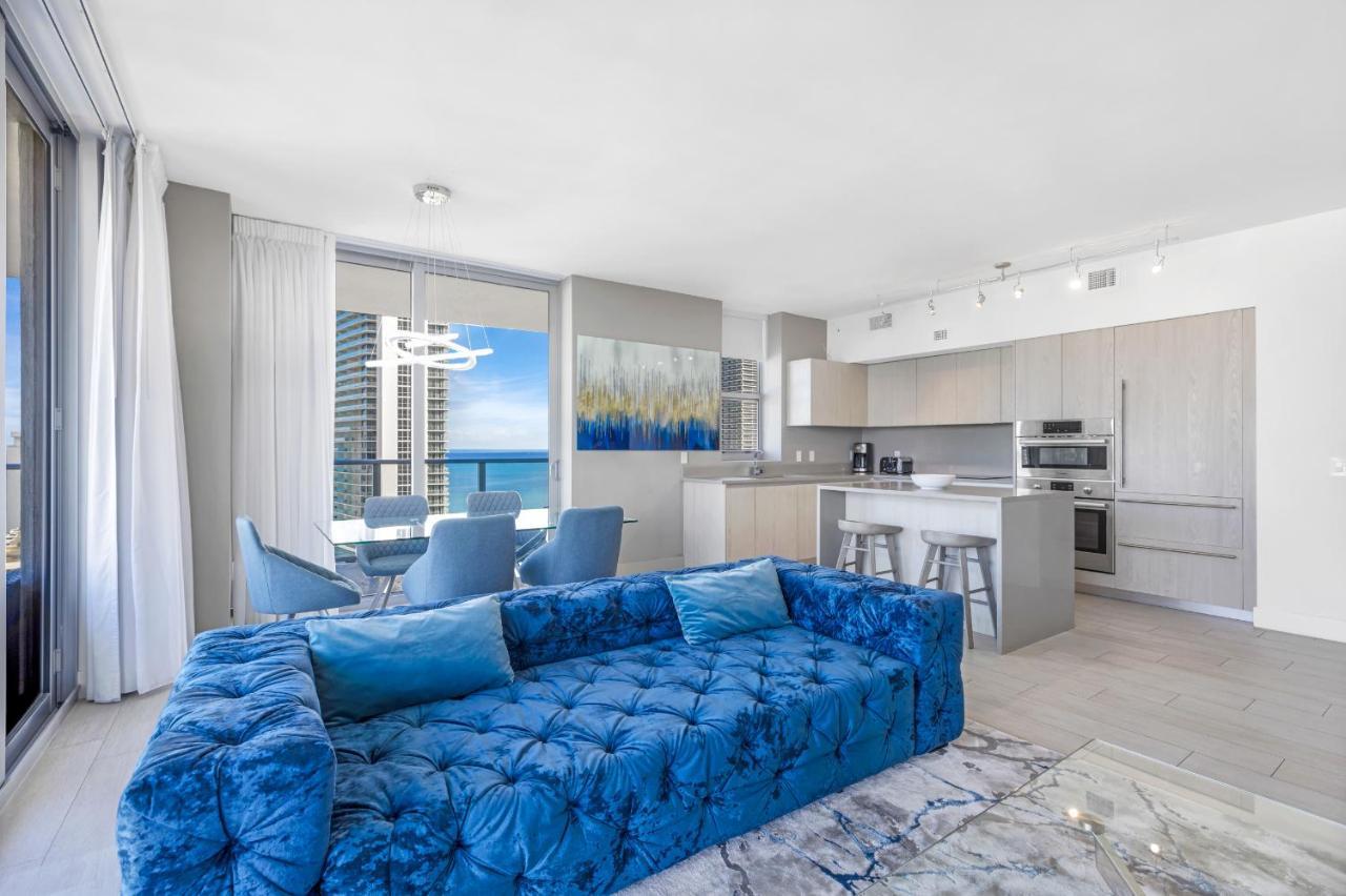 Hyde House - Million 2bd 2ba, Direct Ocean View, 1 Min From Beach, 6 Guests * Hollywood