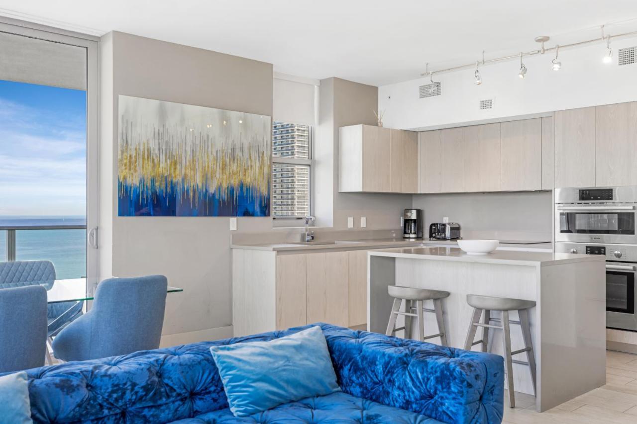Hyde House - Million 2bd 2ba, Direct Ocean View, 1 Min From Beach, 6 Guests *