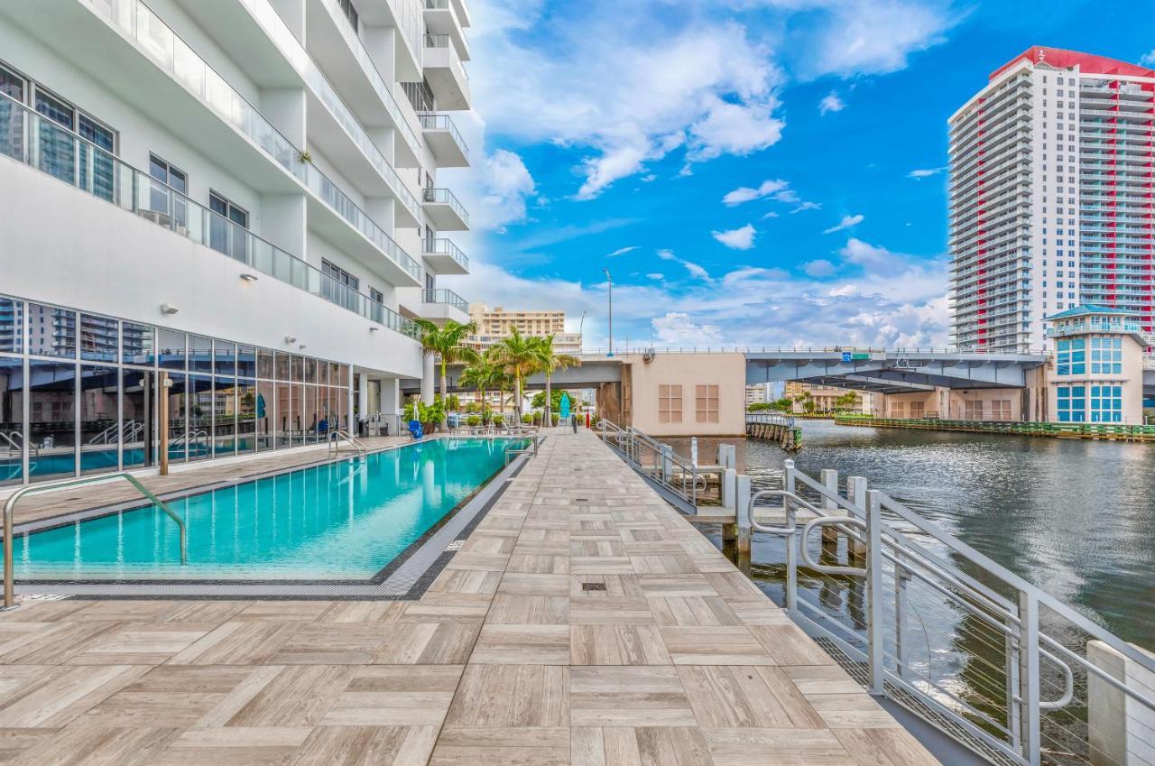 Hyde House - Million 2bd 2ba, Direct Ocean View, 1 Min From Beach, 6 Guests
